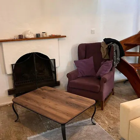 Duplex For 4 People In Center